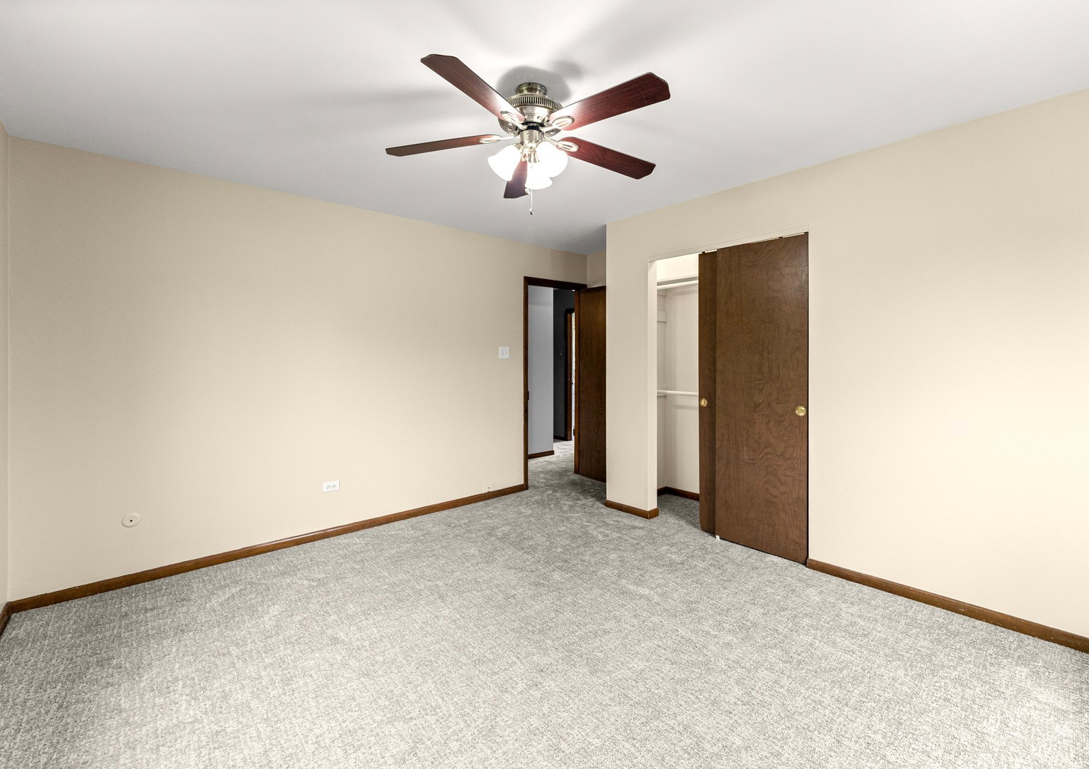 10926 Circle Court, Palos Hills, IL 60465