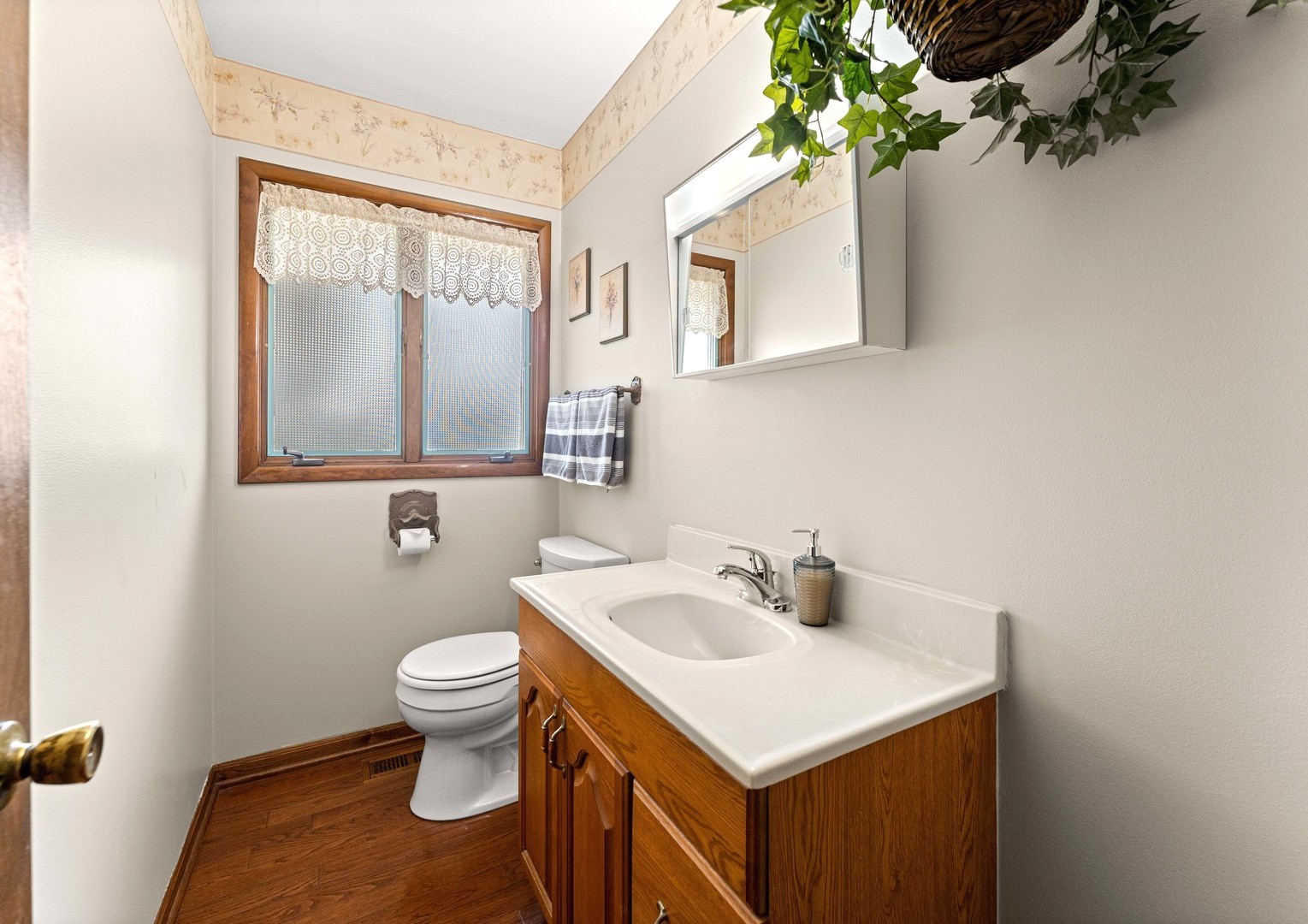10926 Circle Court, Palos Hills, IL 60465
