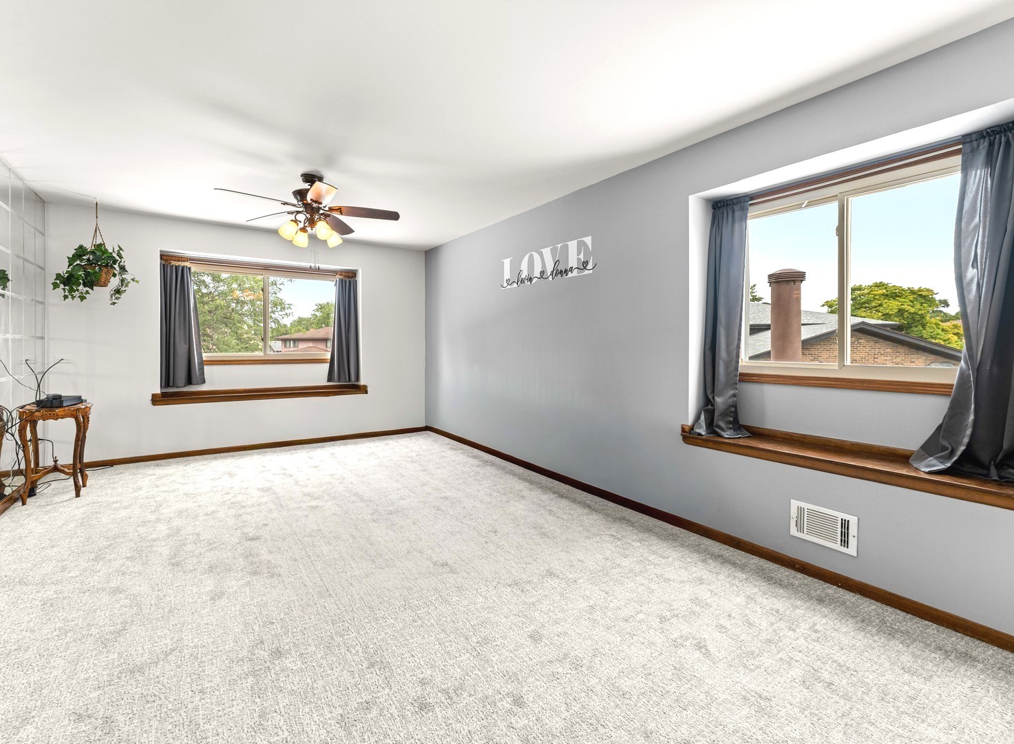 10926 Circle Court, Palos Hills, IL 60465