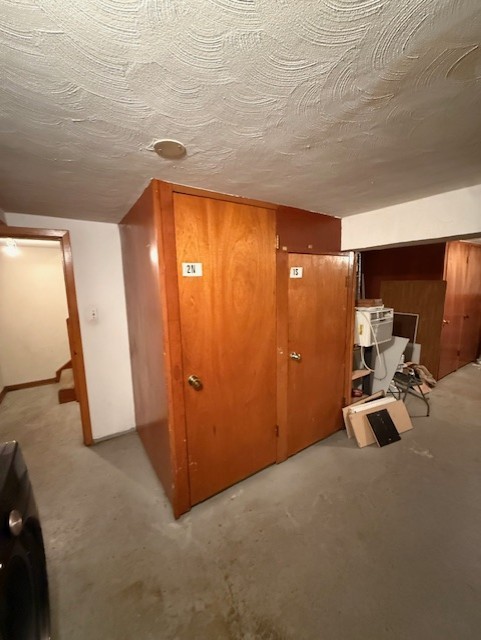 8622 W Summerdale Avenue, Chicago, IL 60656
