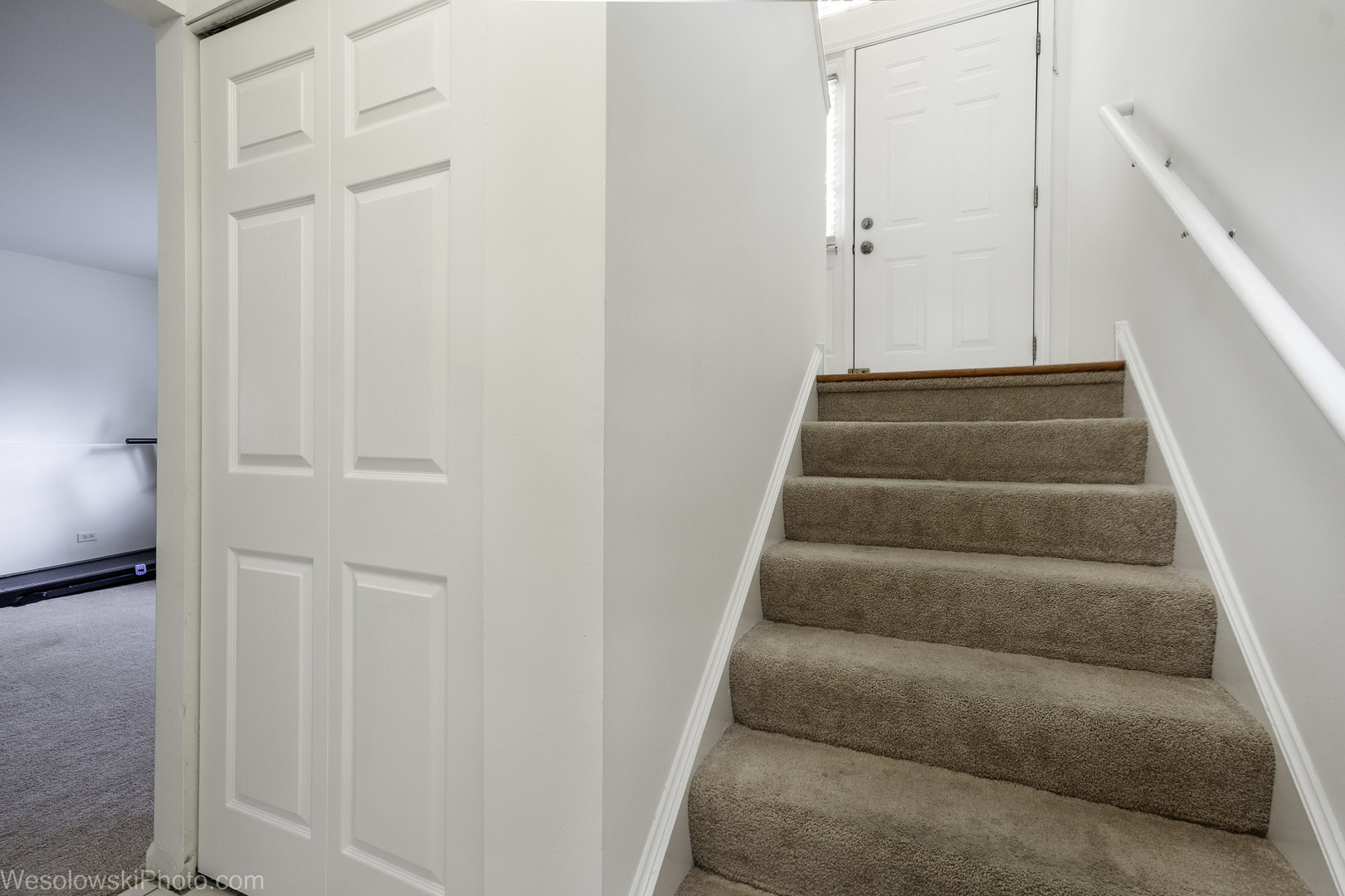 150 LUCERNE Court, Wheeling, IL 60090