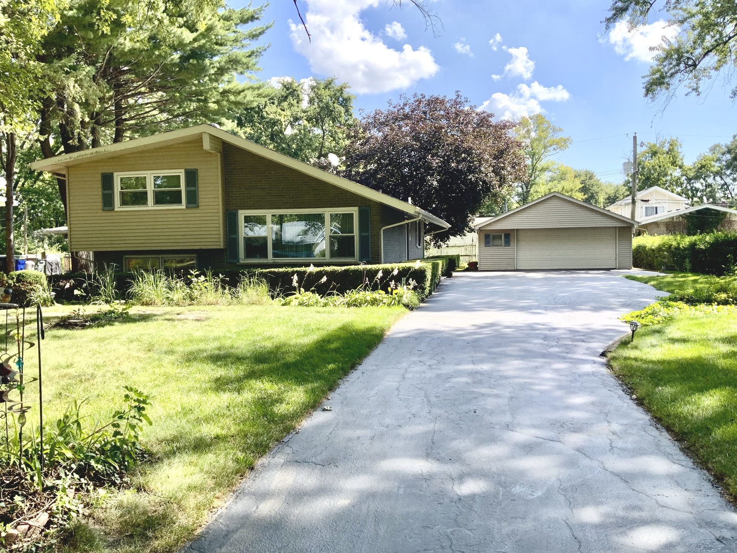 12613 S Parkside Avenue, Palos Heights, IL 60463
