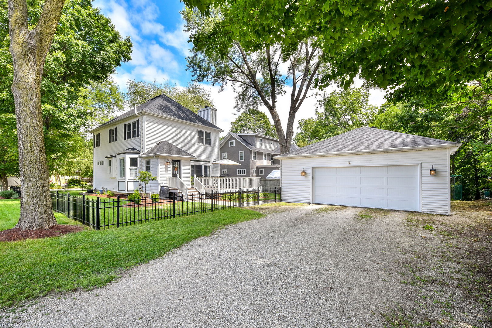 426 Elm Street, Batavia, IL 60510