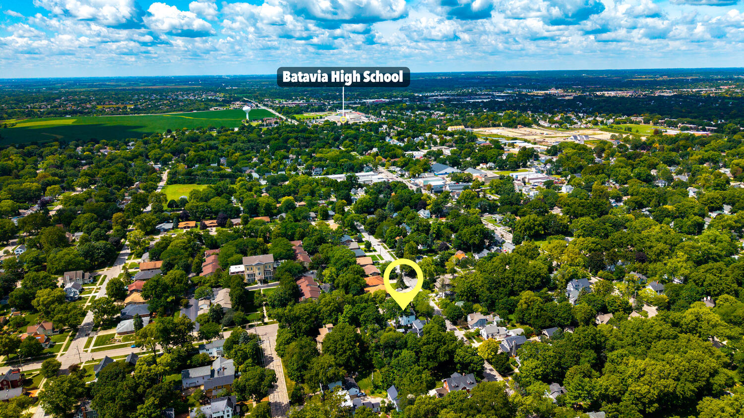 426 Elm Street, Batavia, IL 60510