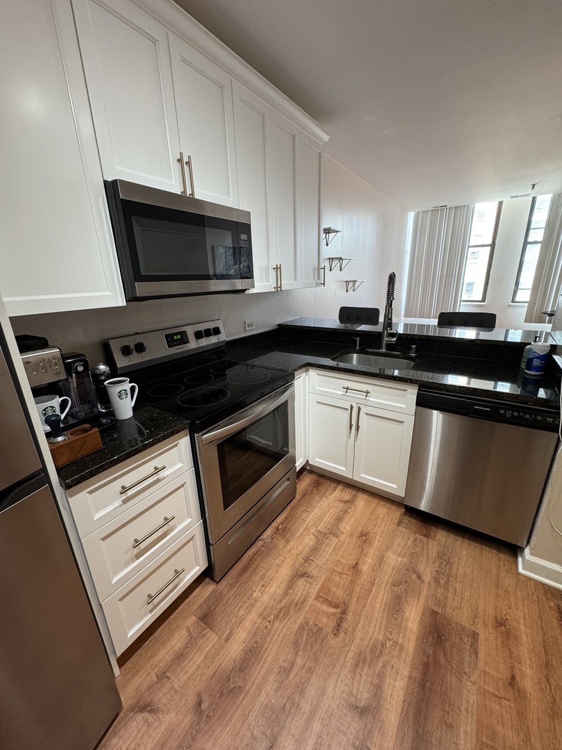 780 S Federal Street #606, Chicago, IL 60605