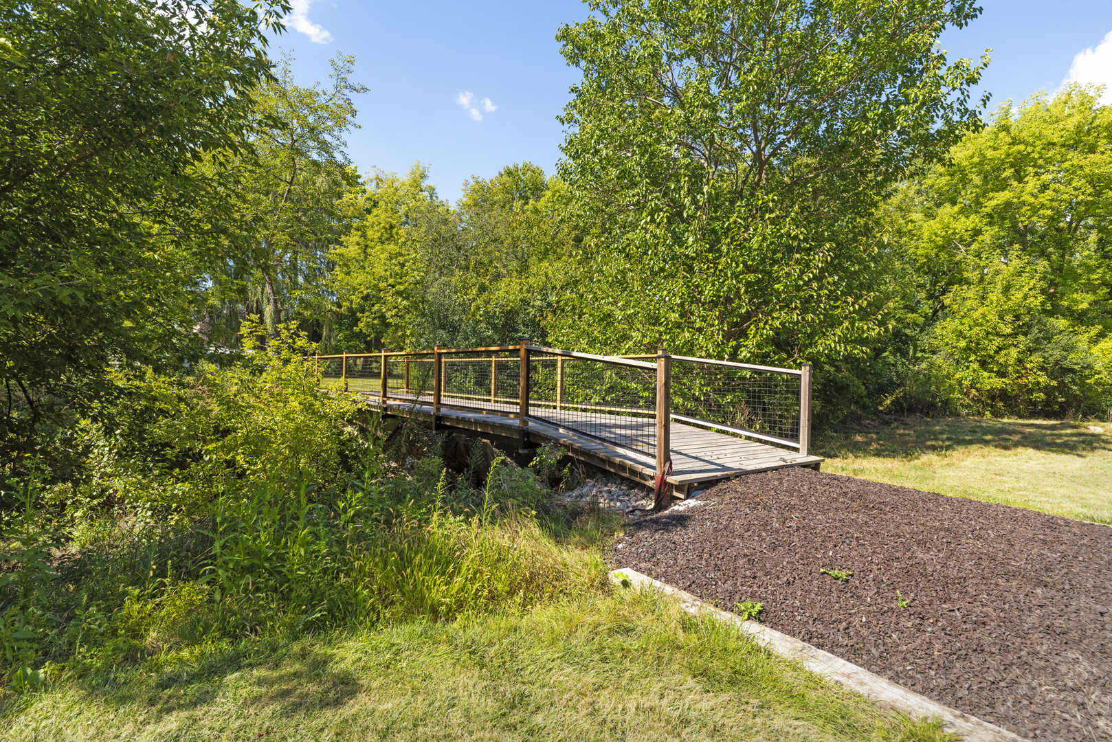504 W Forest Avenue, Round Lake, IL 60073