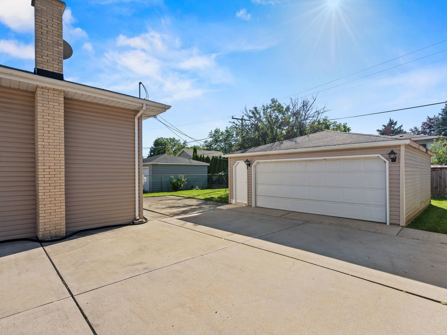 780 N adele Street, Elmhurst, IL 60126