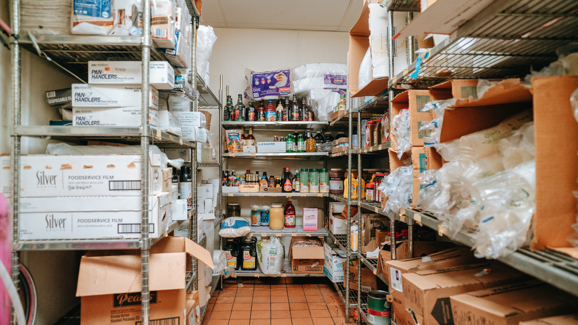 921 Maple Hill Road, Bloomington, IL 61701