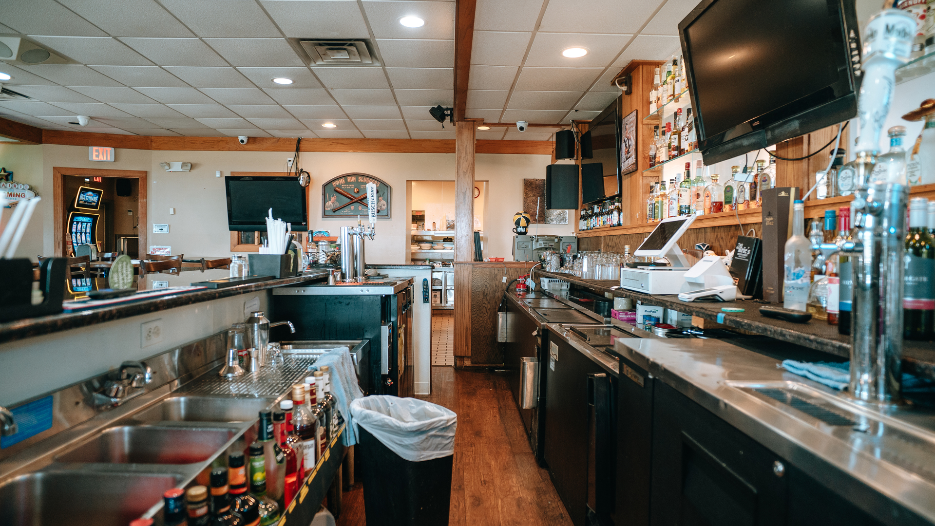 921 Maple Hill Road, Bloomington, IL 61701