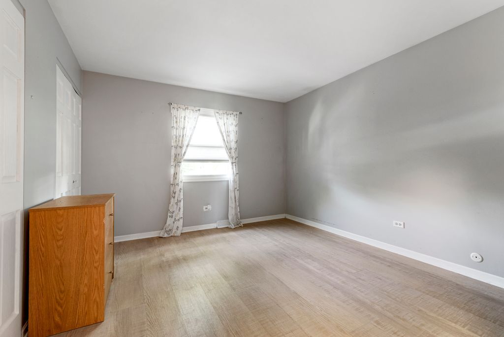 1920 Heather Lane, Joliet, IL 60431