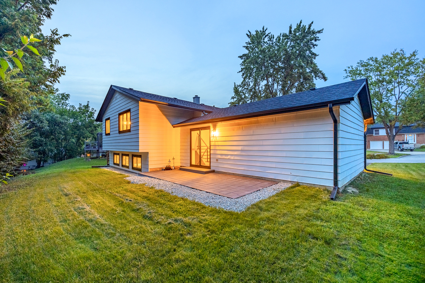 3 Charlestown Court, Bolingbrook, IL 60440