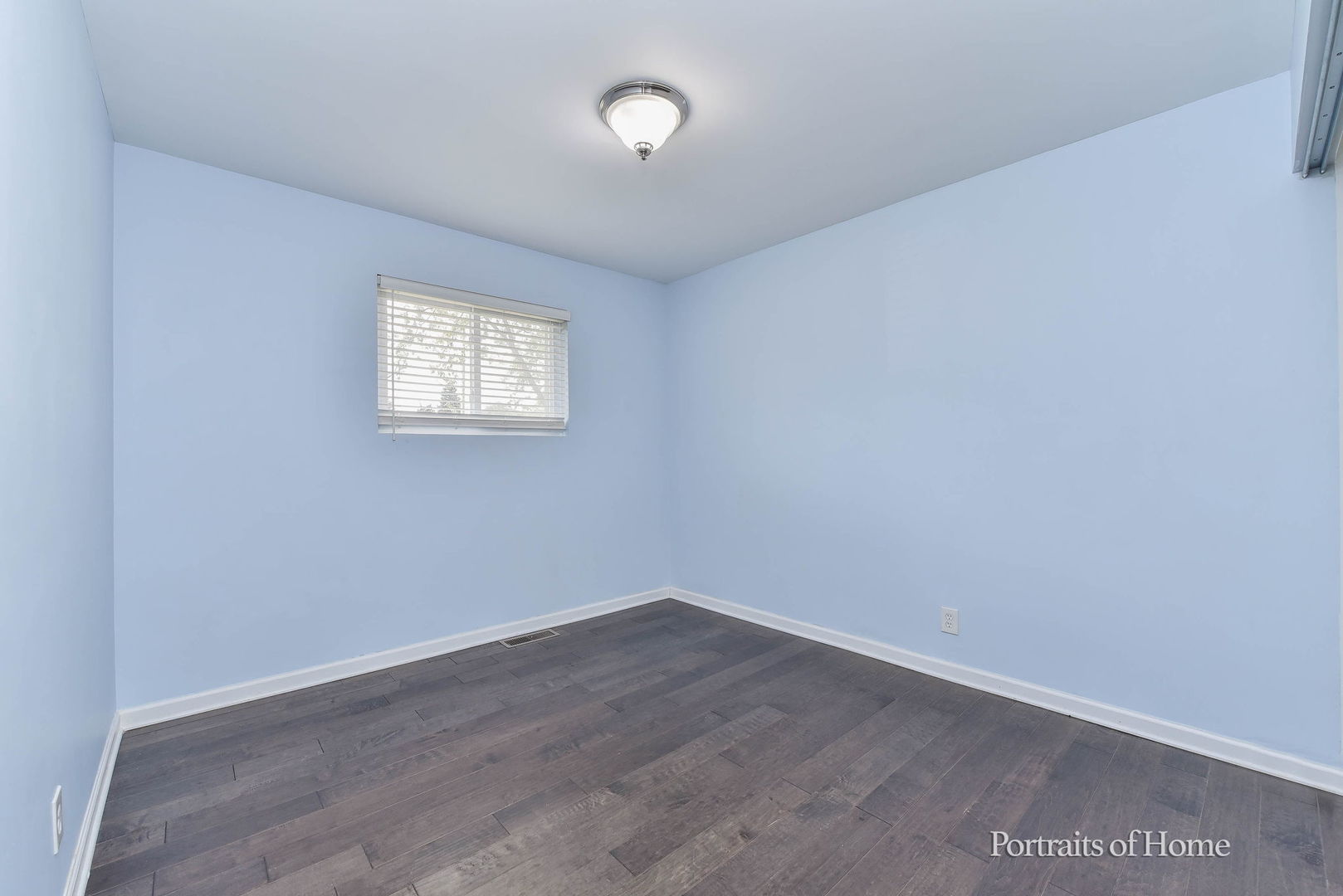 156 Fairwood Drive, Bolingbrook, IL 60440