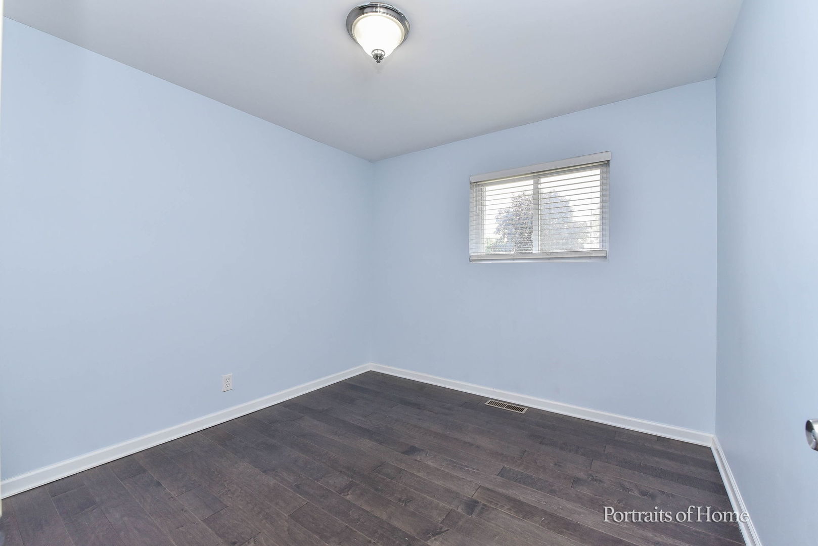 156 Fairwood Drive, Bolingbrook, IL 60440