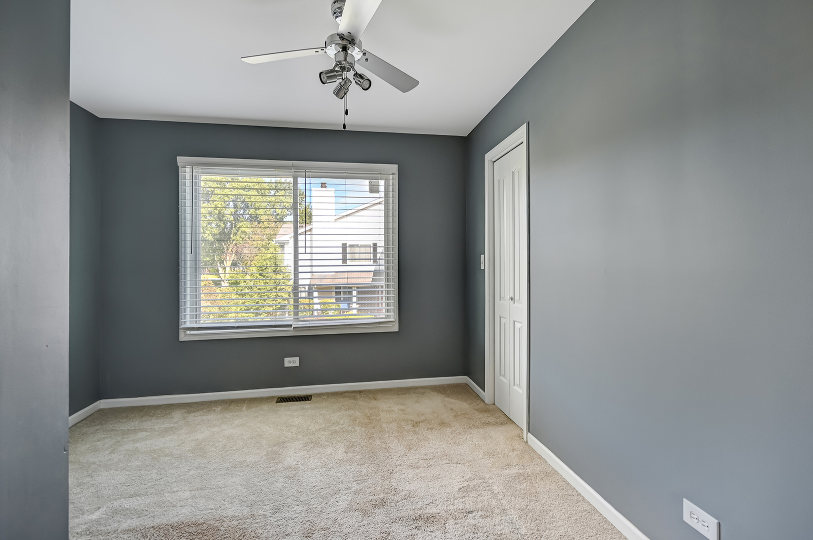 7961 Knottingham Circle #C, Darien, IL 60561