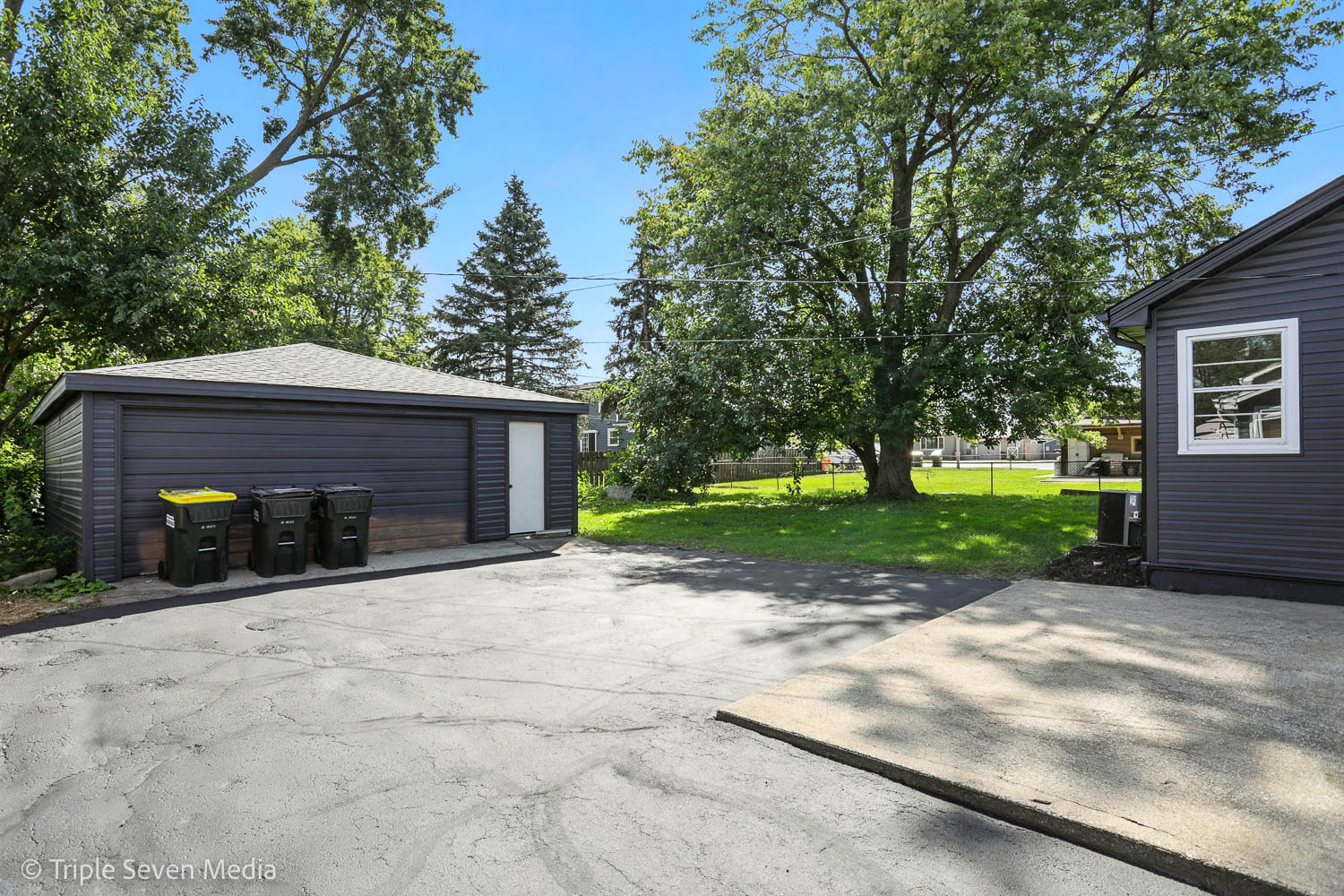 10517 Oak Park Avenue, Chicago Ridge, IL 60415
