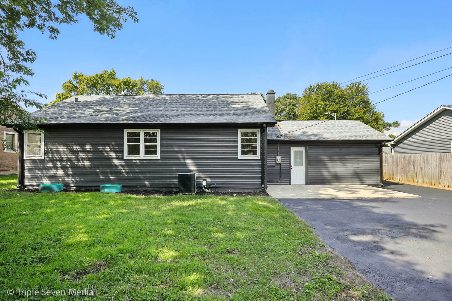 10517 Oak Park Avenue, Chicago Ridge, IL 60415