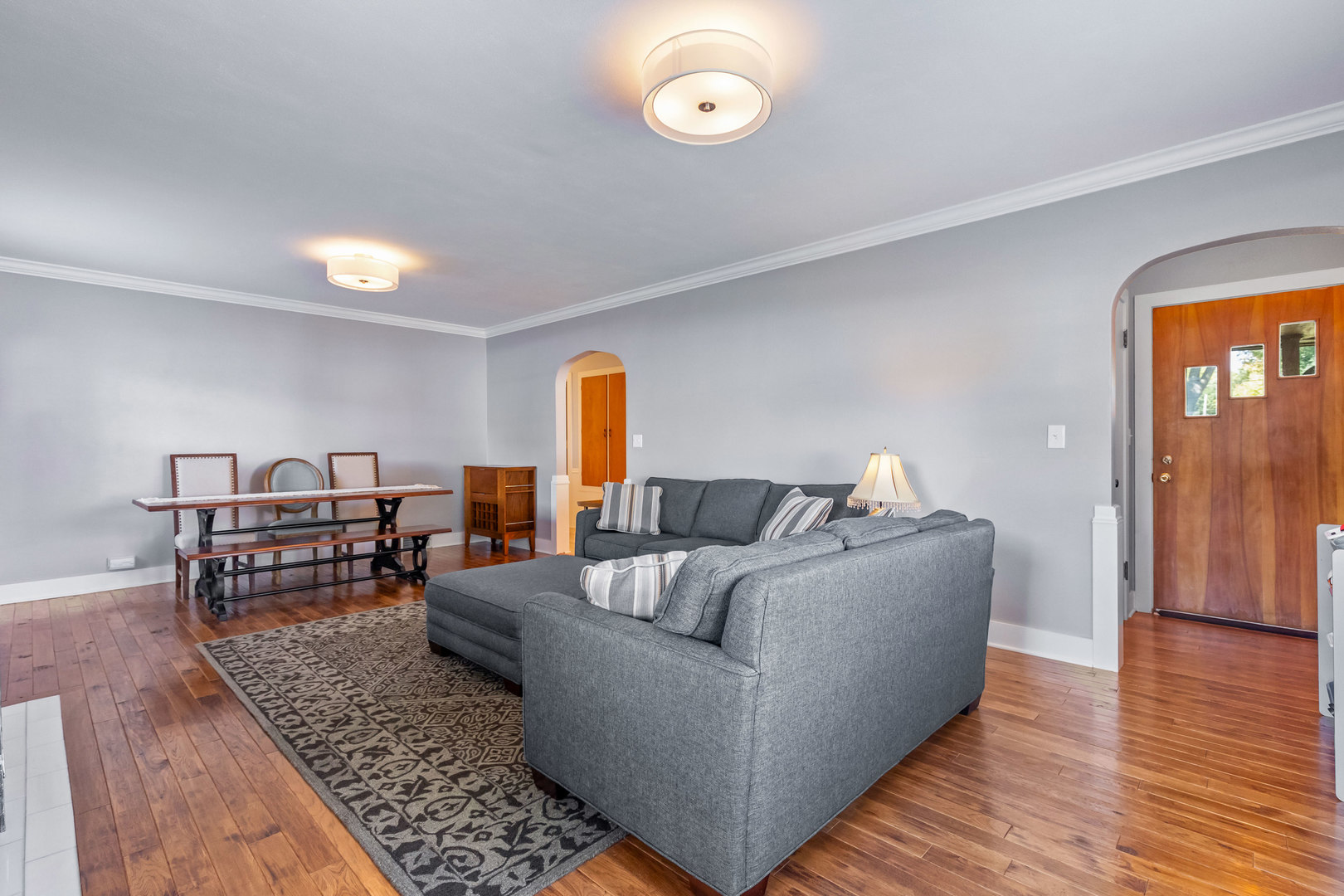 27W423 Sunnyside Avenue, Winfield, IL 60190