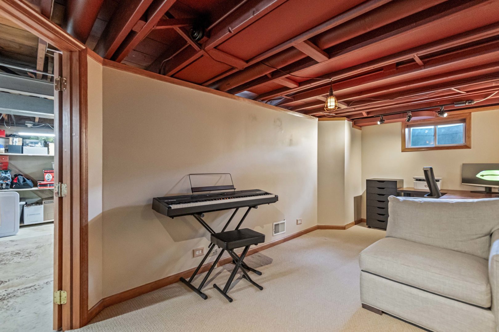 27W423 Sunnyside Avenue, Winfield, IL 60190