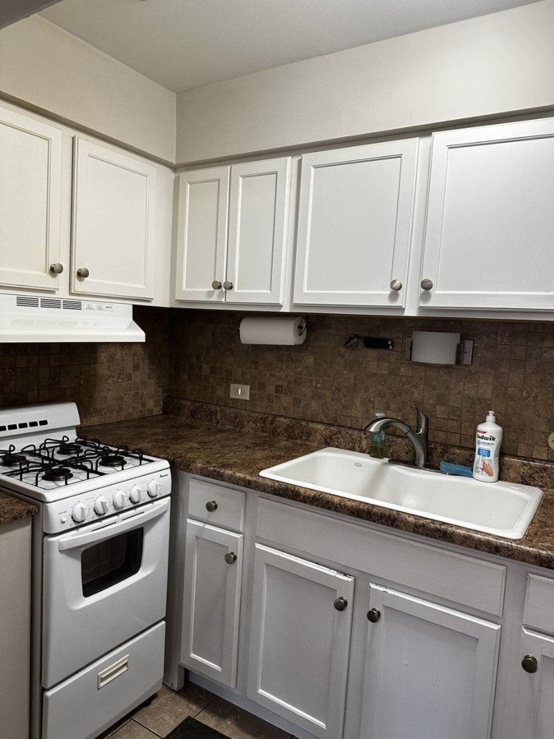 8245 Belmont Avenue #2C, River Grove, IL 60171