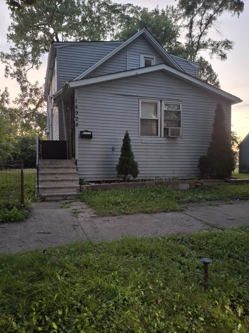 14924 Leavitt Avenue, Harvey, IL 60426