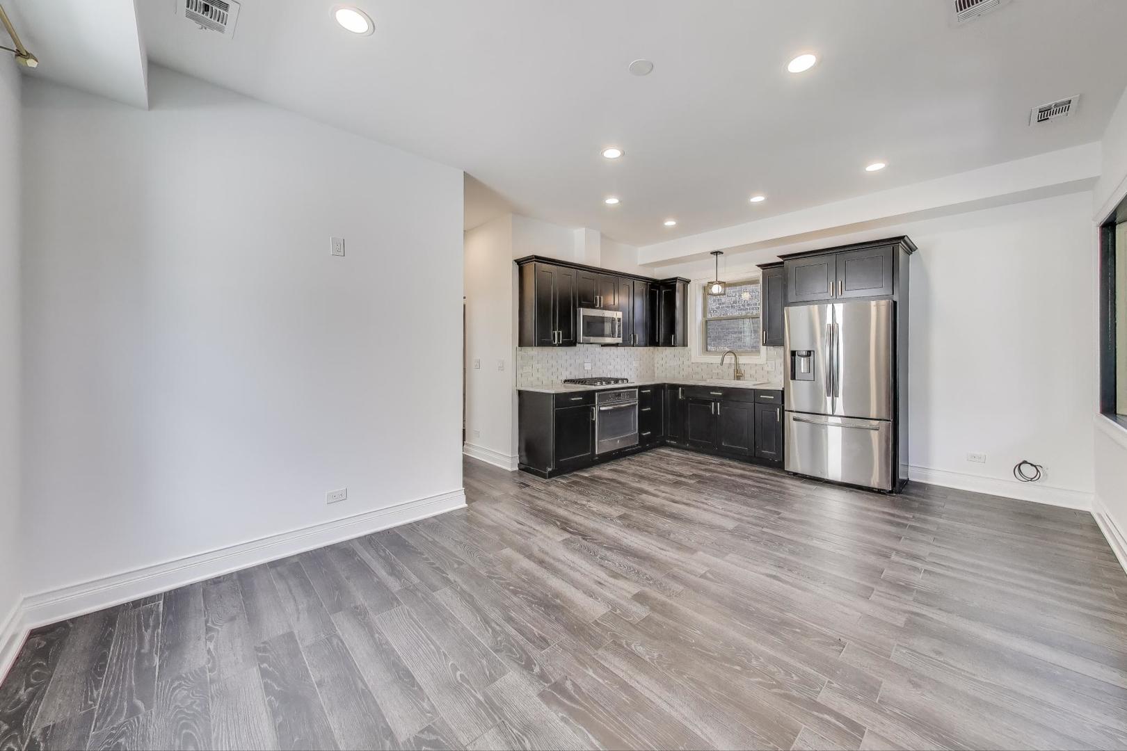 3043 N Monticello Avenue #2, Chicago, IL 60618