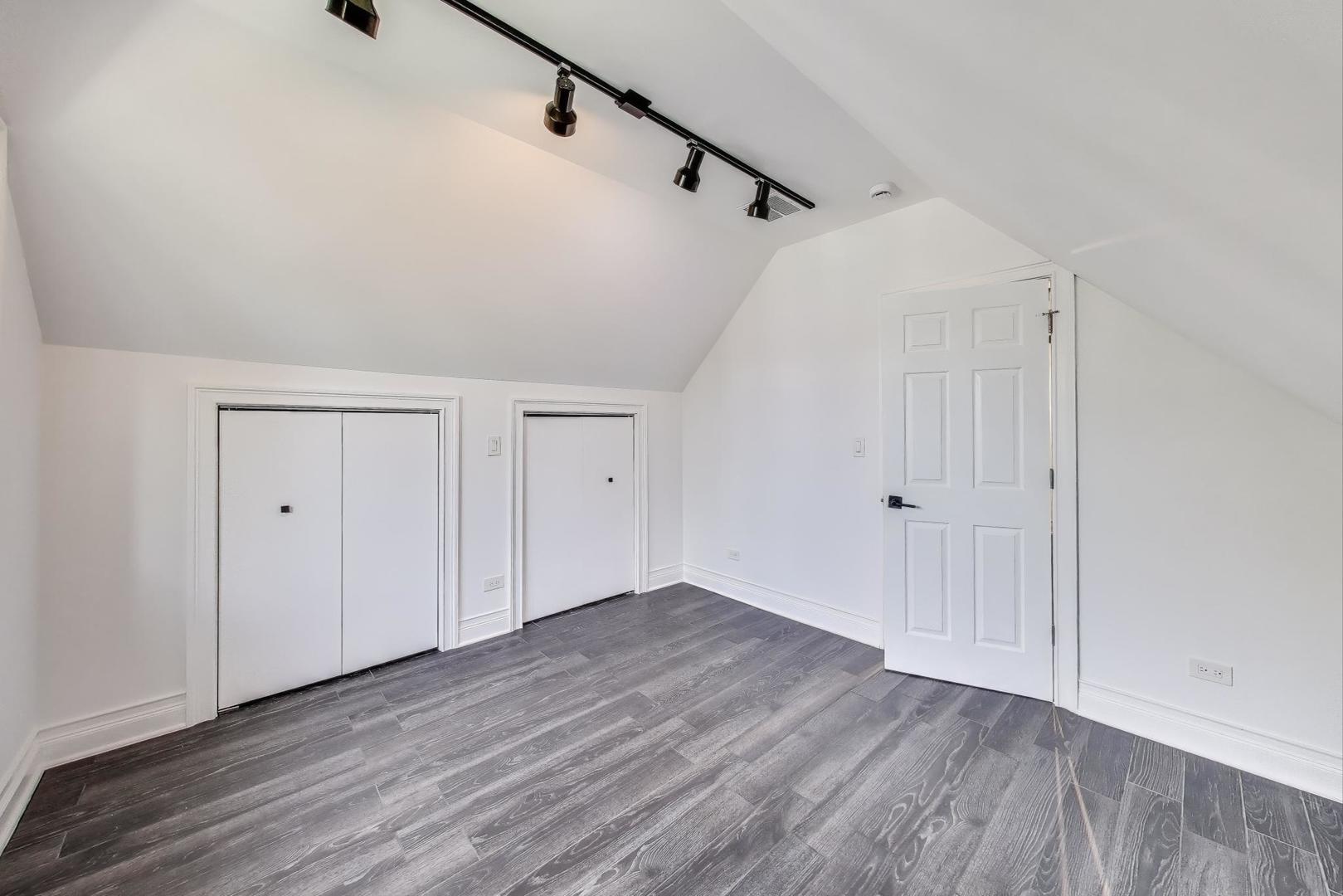 3043 N Monticello Avenue #2, Chicago, IL 60618