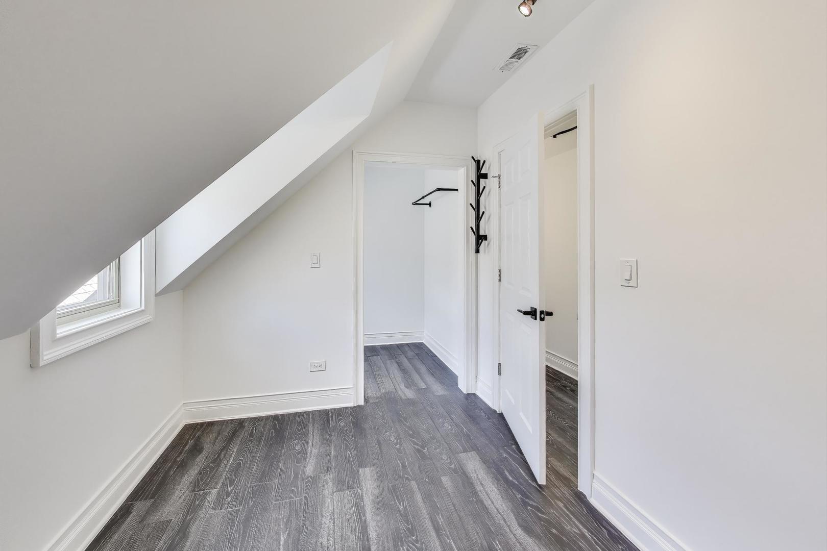 3043 N Monticello Avenue #2, Chicago, IL 60618