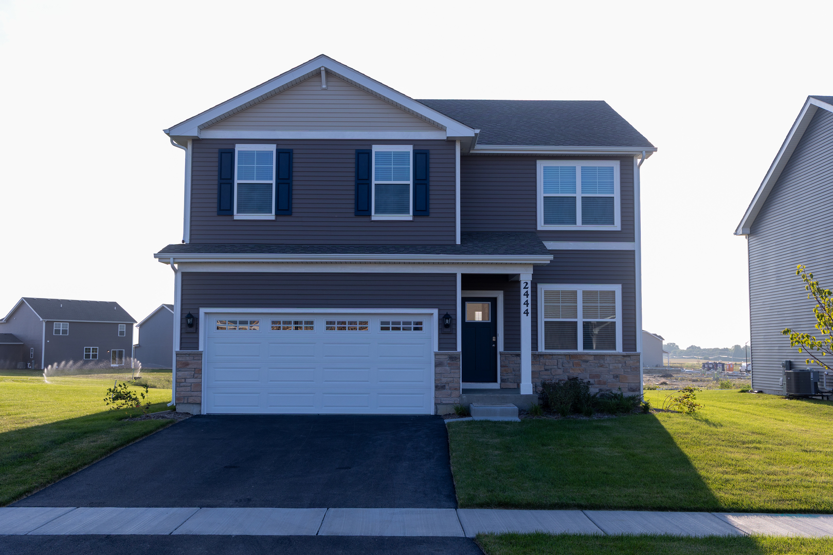 2444 Scribe Street, Oswego, IL 60543