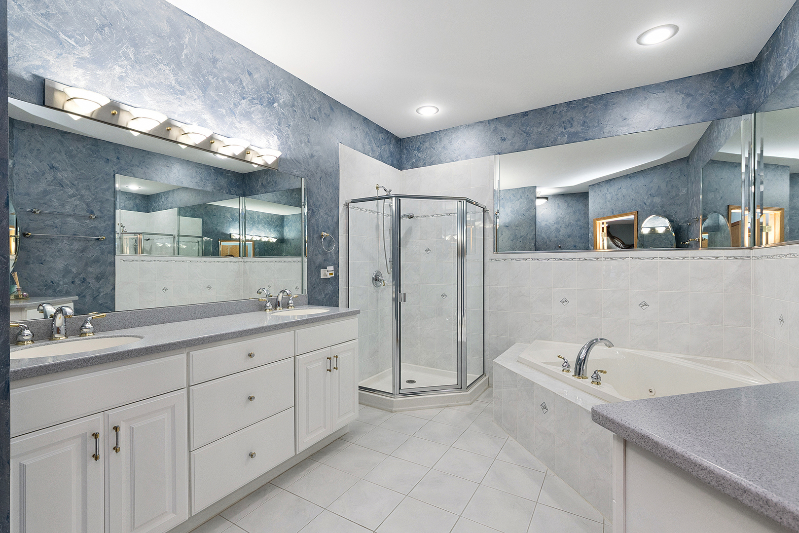 18055 Upland Drive, Tinley Park, IL 60487