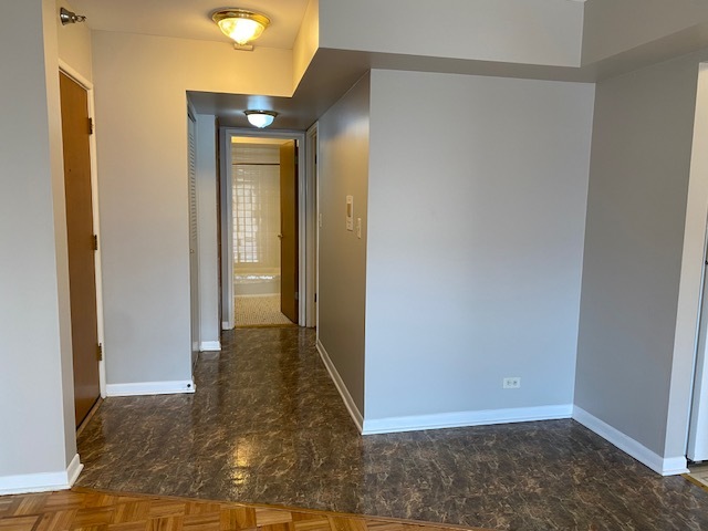 5240 Galitz Street #301, Skokie, IL 60077