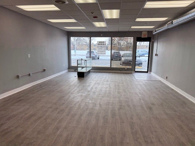 710 E Northwest Highway, Mount Prospect, IL 60056