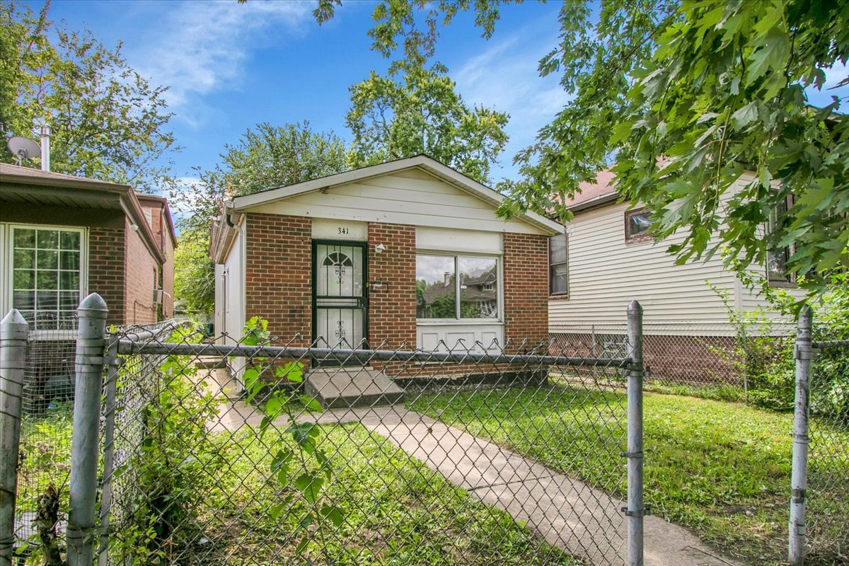 341 W 105th Place, Chicago, IL 60628