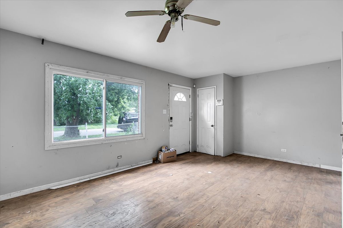 341 W 105th Place, Chicago, IL 60628
