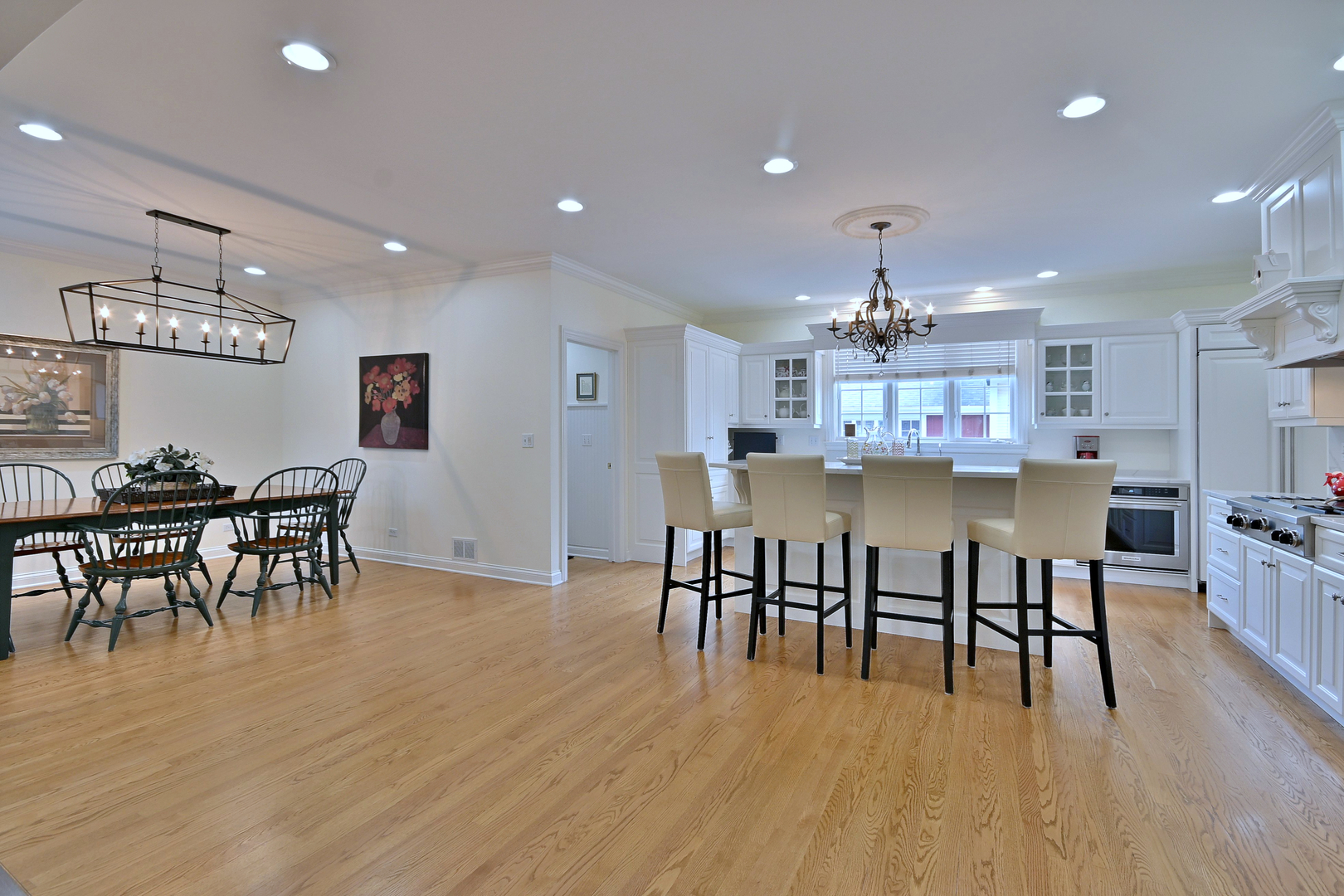187 E Orchard Street, Elmhurst, IL 60126