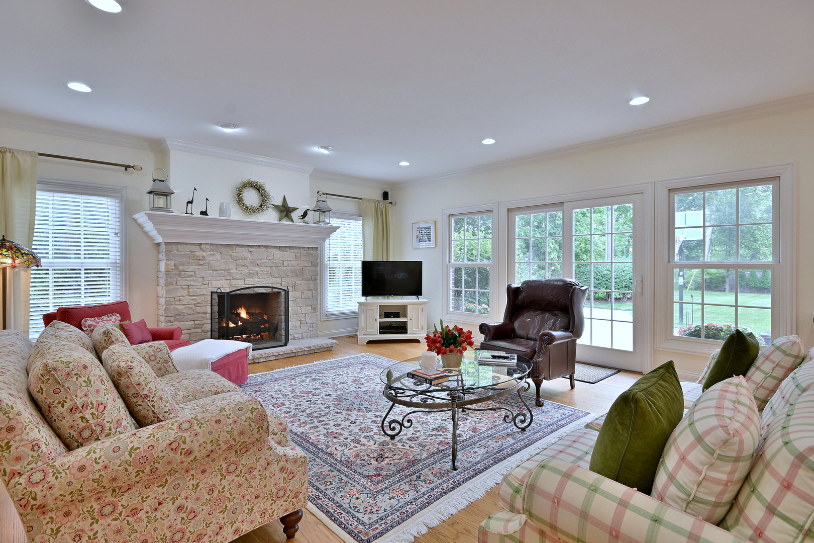 187 E Orchard Street, Elmhurst, IL 60126