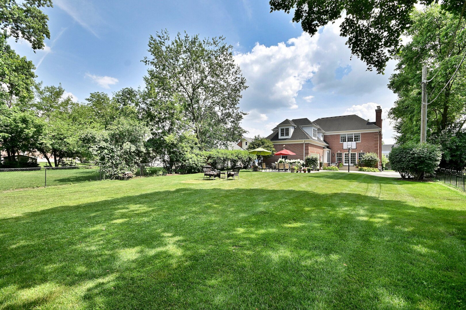 187 E Orchard Street, Elmhurst, IL 60126