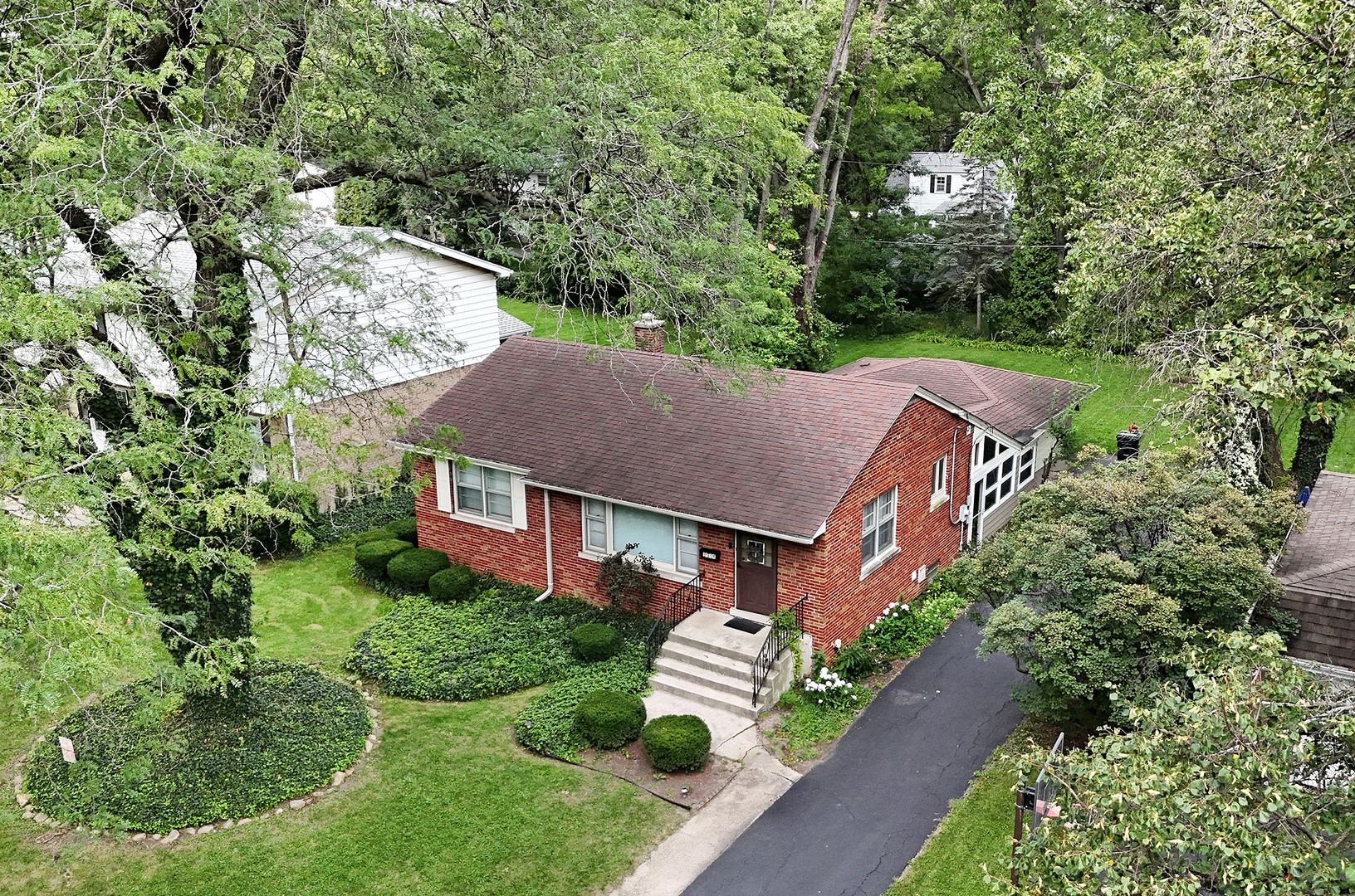 1334 Linden Road, Homewood, IL 60430