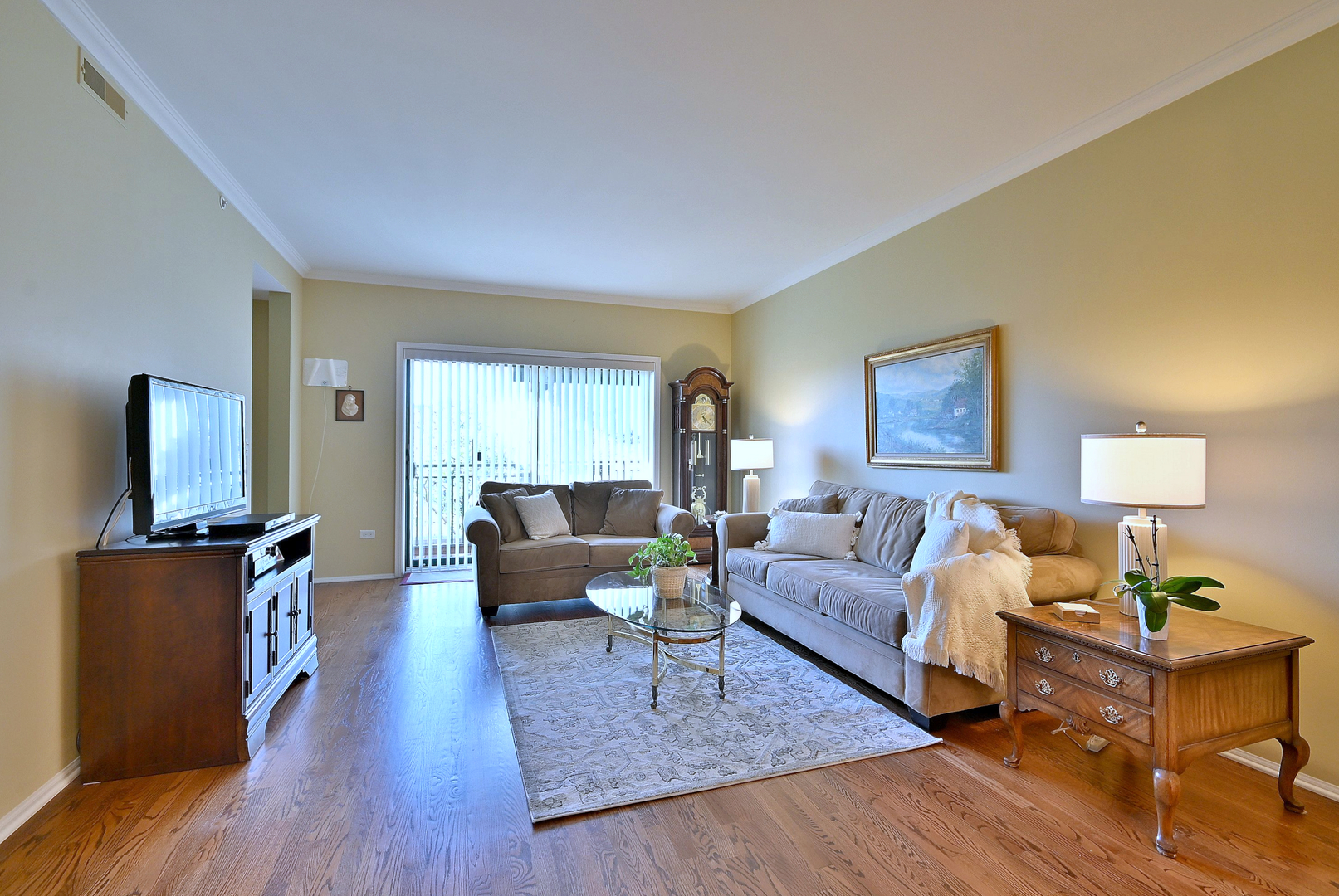 131 W Adelaide Street #307, Elmhurst, IL 60126