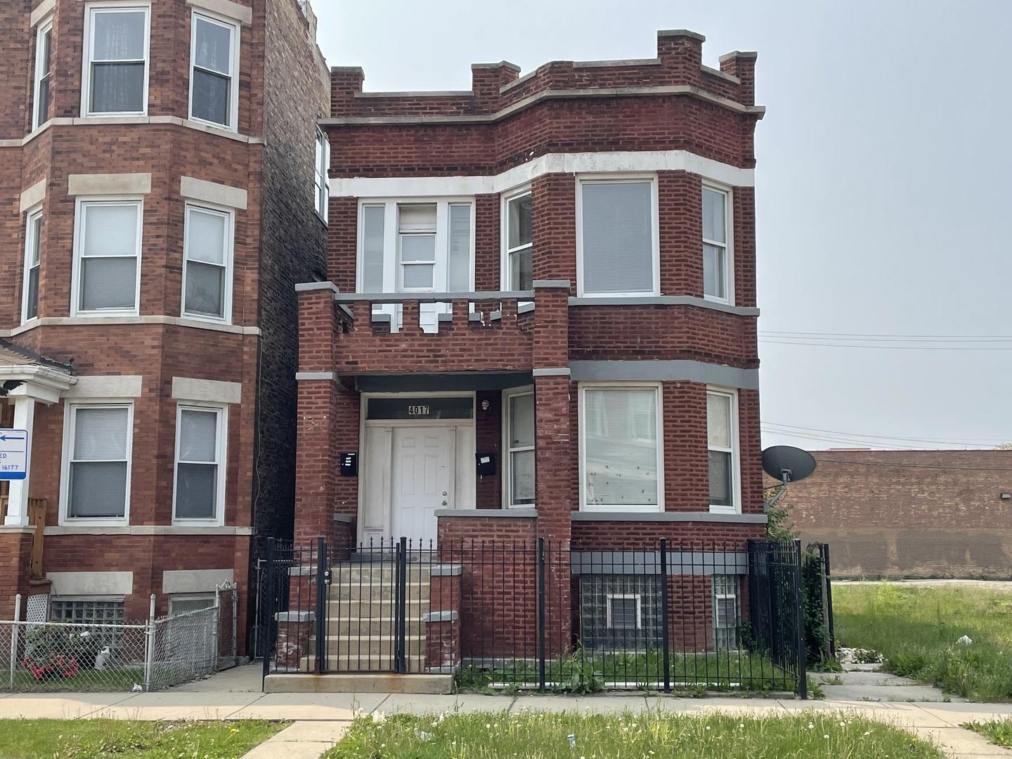 4017 W Van Buren Street #2, Chicago, IL 60624