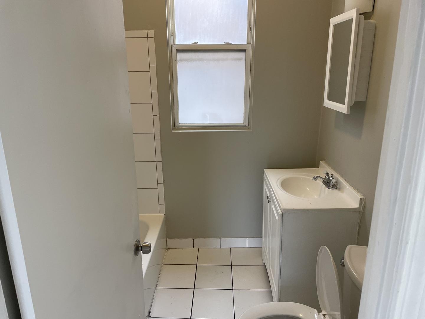 4017 W Van Buren Street #2, Chicago, IL 60624