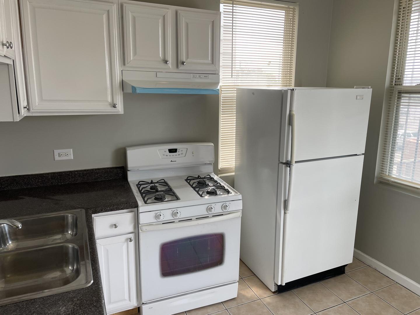 4017 W Van Buren Street #2, Chicago, IL 60624