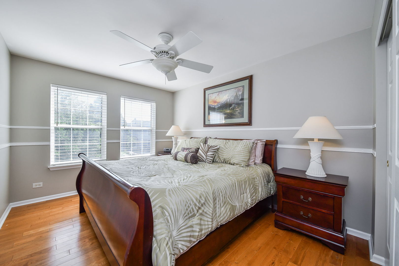 243 Valley View Drive, St. Charles, IL 60175