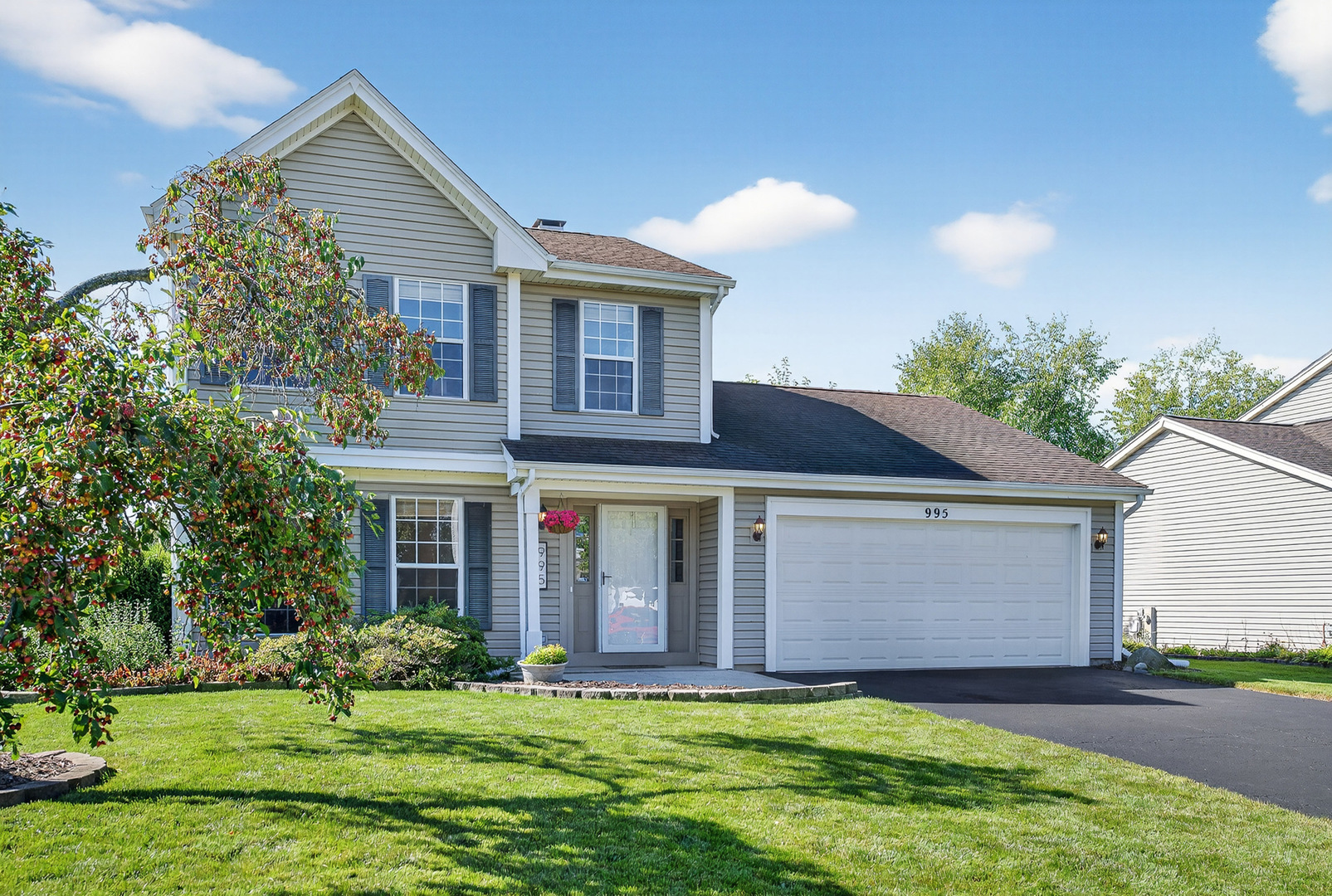 995 Longford Road, Bartlett, IL 60103