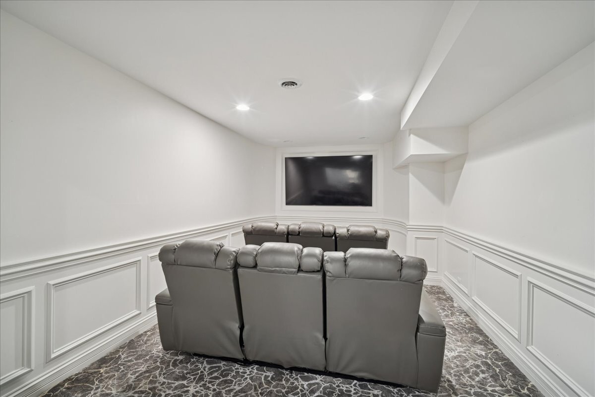 2315 N Arlington Heights Road, Arlington Heights, IL 60004