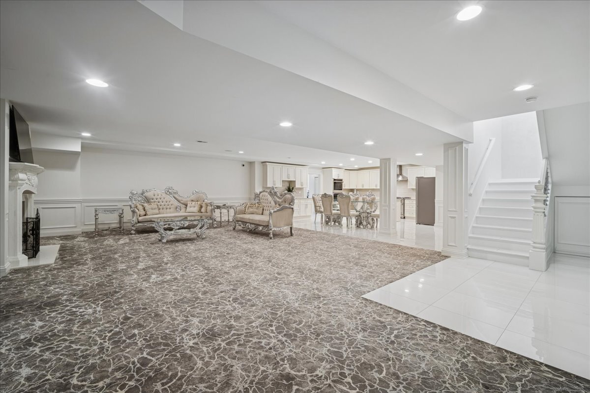 2315 N Arlington Heights Road, Arlington Heights, IL 60004