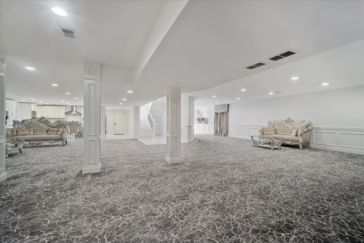 2315 N Arlington Heights Road, Arlington Heights, IL 60004