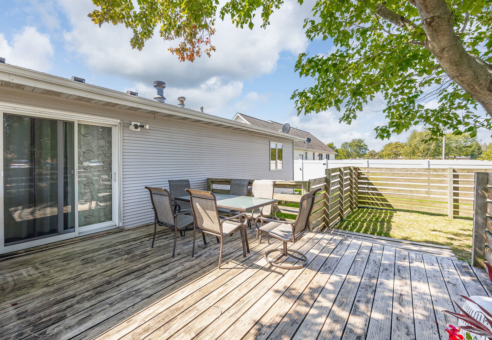 103 E Coady Drive, Minooka, IL 60447