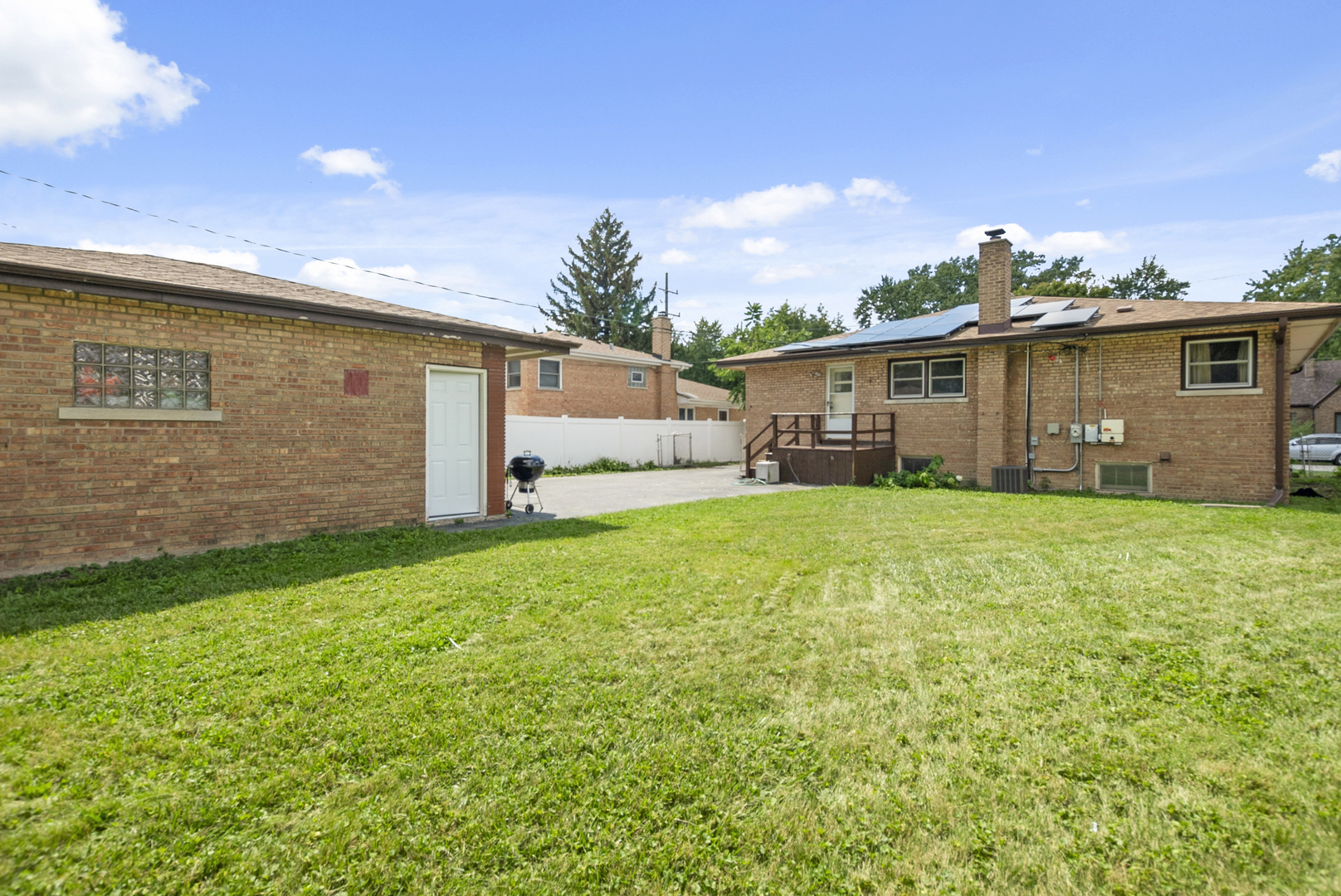 9525 Massasoit Avenue, Oak Lawn, IL 60453