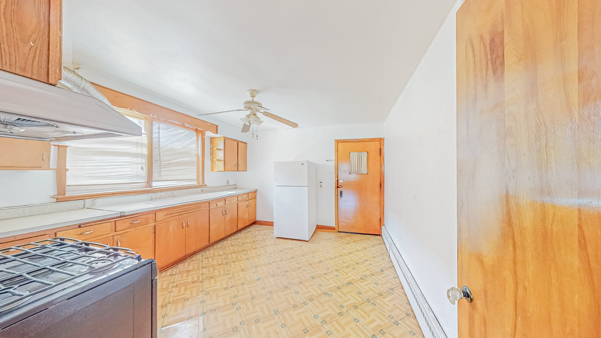 4542 S Sawyer Avenue, Chicago, IL 60632