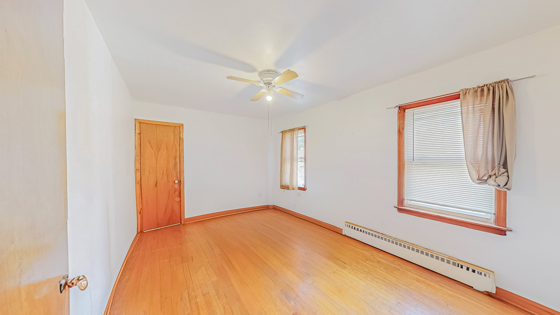 4542 S Sawyer Avenue, Chicago, IL 60632